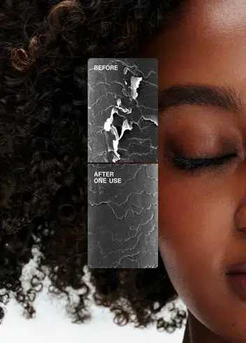 Textura del Olaplex Nº3 Plus aplicada sobre el cabello mojado antes del champú